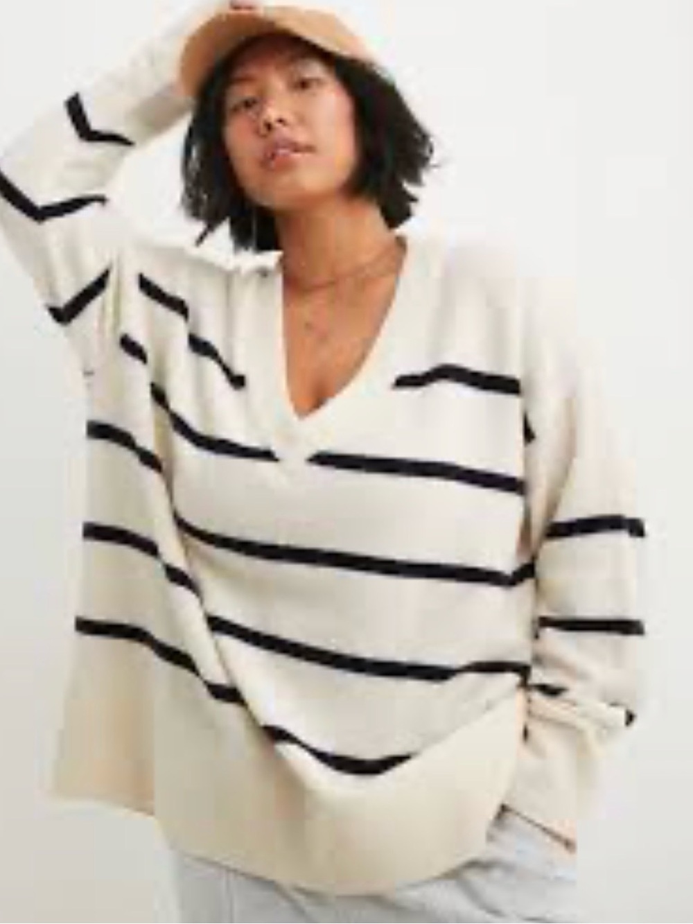 Aerie unREAL V Neck Sweater
